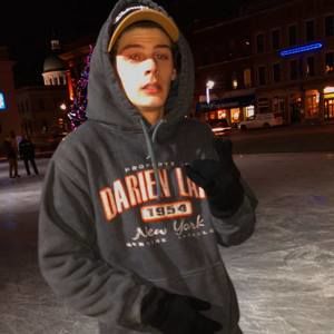 Meet your Posher, Alex